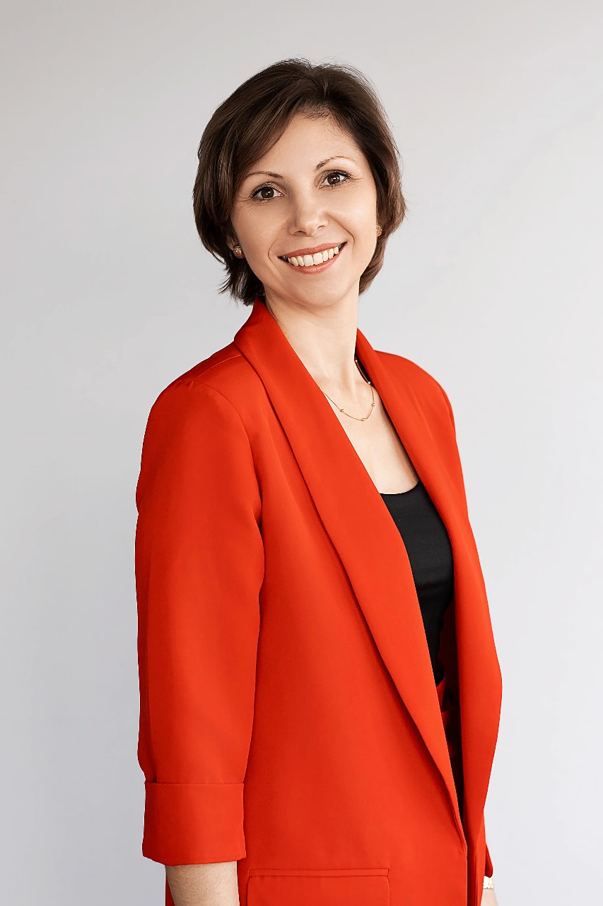 Наталья Владимировна Лещенко.